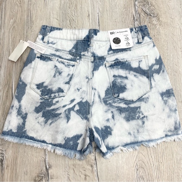 BP Cut Off Shorts - Picture 2 of 6